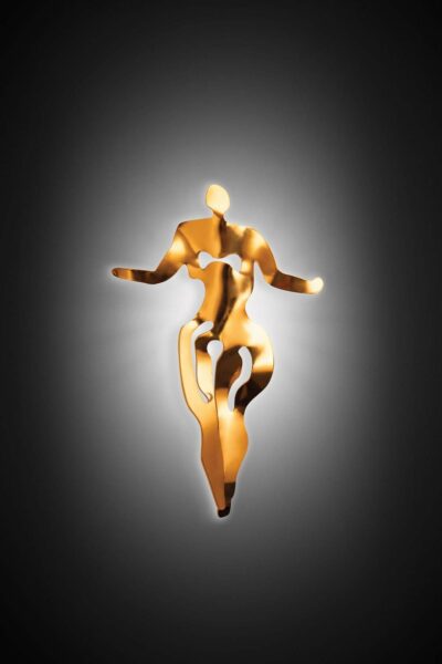 Donna Illuminati on black 1