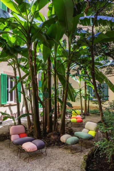 Nigel Coates Plasma armchair and footrest Centro Studi Poltronova photo Serena Eller 04